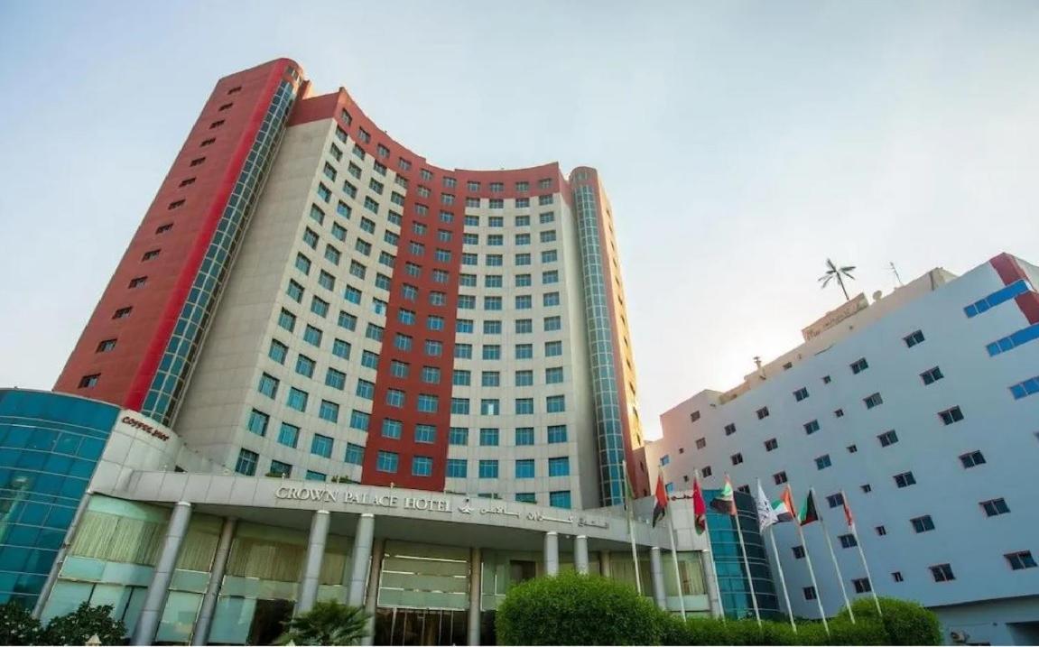 Crown Palace Hotel Ajman Bagian luar foto