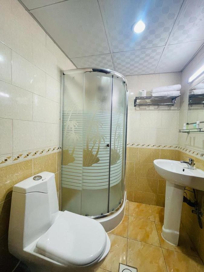 Crown Palace Hotel Ajman Bagian luar foto