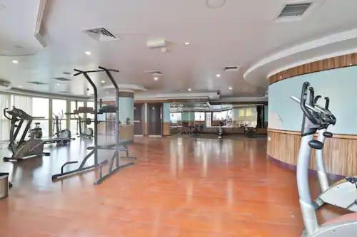 Crown Palace Hotel Ajman Bagian luar foto